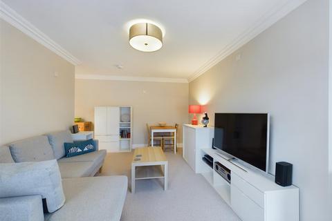 2 bedroom apartment for sale, Barclay Mews, Cromer