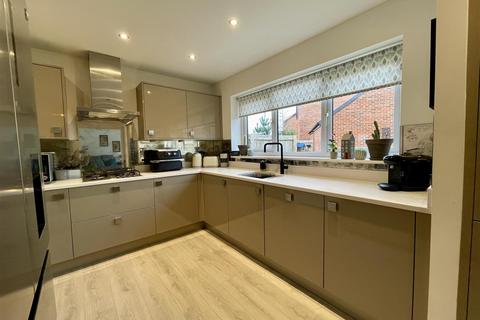 23 Blackthorn Drive, Hurworth, Darlington, DL2 2FU