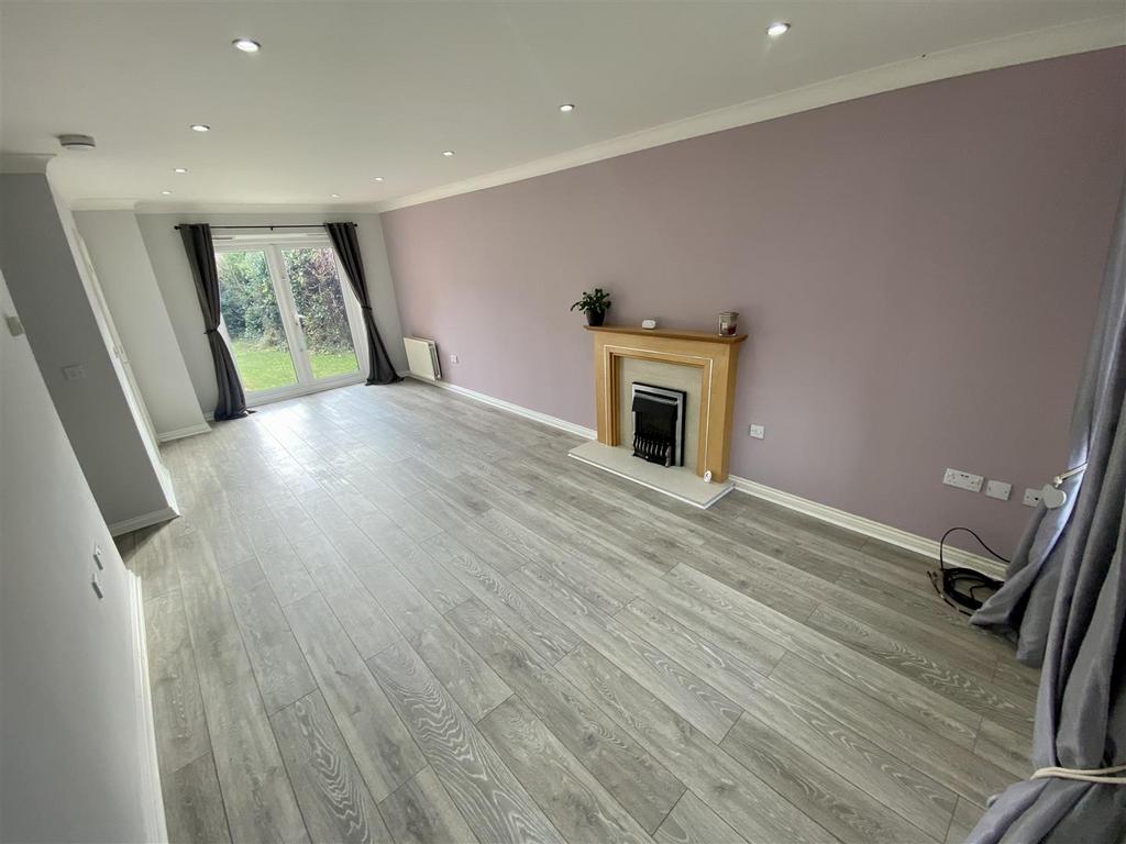 Open Plan Living and Dining Room