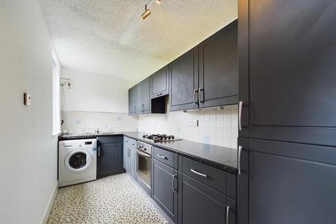 2 bedroom flat for sale, Muirton Place, Perth PH1