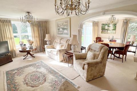 12 Lakeside, Little Aston, Sutton Coldfield, B74 3BJ