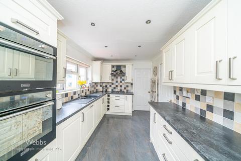 4 bedroom detached house for sale, Kinross Avenue, Hednesford, Cannock WS12