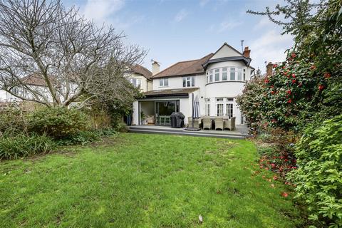 4 bedroom detached house for sale, London Road, Twickenham