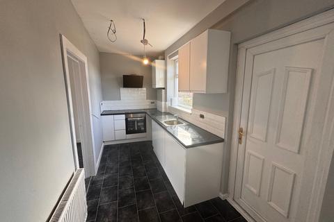 2 bedroom semi-detached house to rent, Adair Avenue, Newcastle upon Tyne