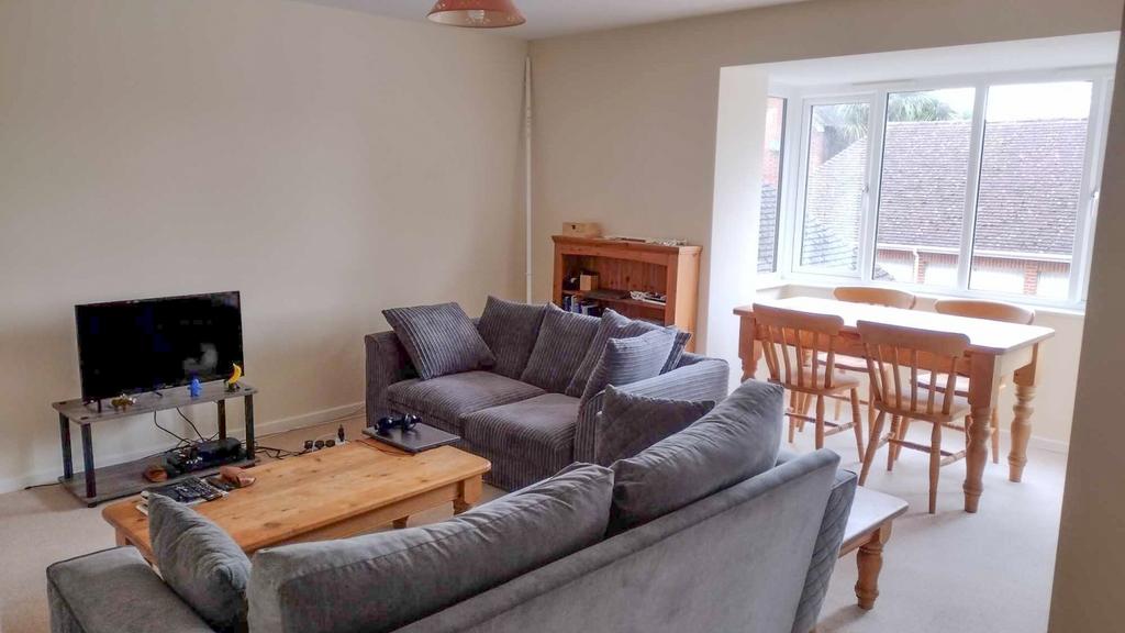 6 Rheims Court Living Room 1