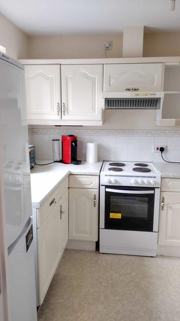 6 Rheims Court Kitchen 1