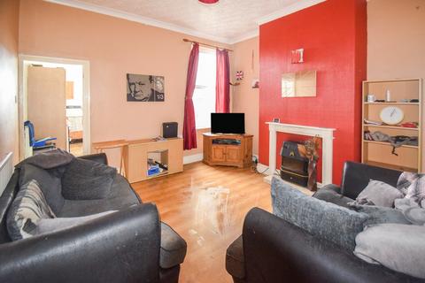 736 Dividy Road, Stoke-on-trent, ST2 0AJ