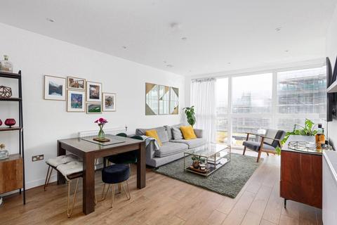 Flat 605, Iverson Point, 4 Harrison Walk, London, SE10 0YN