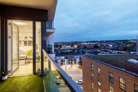 Flat 605, Iverson Point, 4 Harrison Walk, London, SE10 0YN