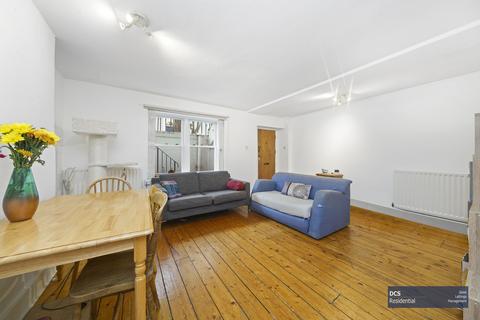 2 bedroom flat for sale, Huntingdon Street, London N1