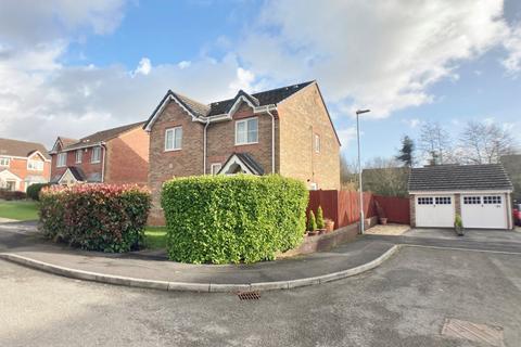 4 bedroom detached house for sale, Ffwrn Clai, Pontarddulais