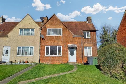 4 bedroom semi-detached house for sale - Stanmore