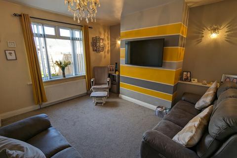 3 bedroom terraced house for sale - Pelaw Crescent, Chester Le Street, DH2