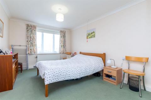 2 bedroom retirement property for sale, Lord Street, Southport PR8