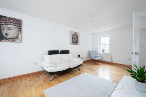 2 bedroom maisonette for sale - Sawyers Grove, Brentwood