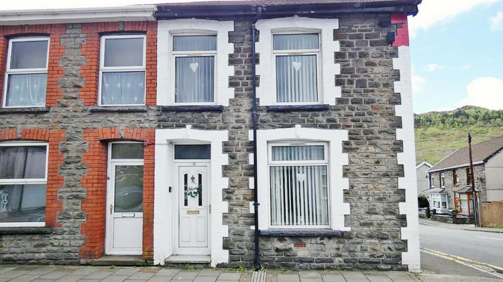 Gelligaled Road, Ystrad, Pentre, Rhondda Cynon Taff, CF41 7RQ 3 bed semidetached house for sale