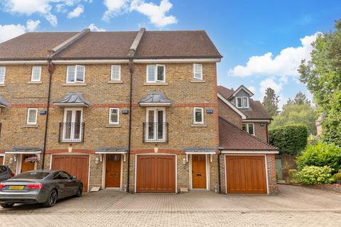 4 bedroom townhouse for sale, Fairfield Road, East Grinstead RH19