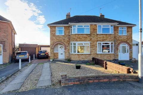 3 bedroom semi-detached house for sale, Fieldgate Crescent, Leicester LE4