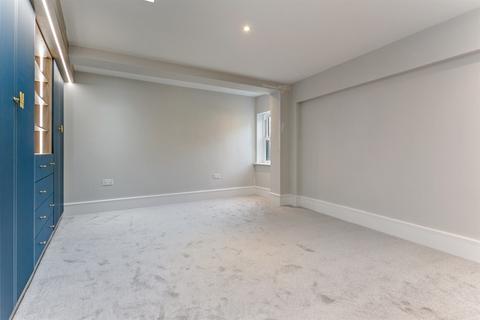 1 bedroom flat for sale, 4a Kings Road