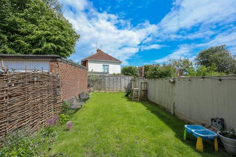 3 bedroom semi-detached house for sale, Erin Way, Burgess Hill, RH15