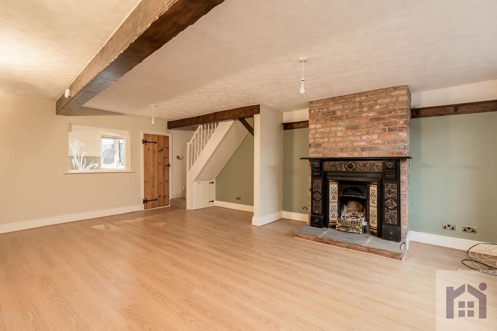 Liverpool Old Road, Much Hoole, PR4 4GB 2 bed terraced house for sale £195,000