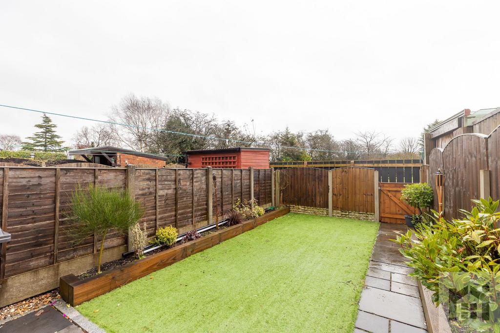 Liverpool Old Road, Much Hoole, PR4 4GB 2 bed terraced house for sale £195,000