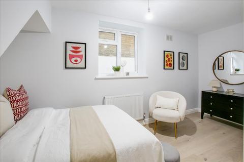 Flat 1, 13 Cumberland Park, London, W3 6SY