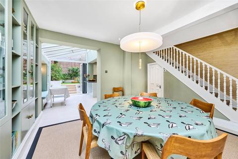 4 Redcliffe Road, London, SW10 9NR