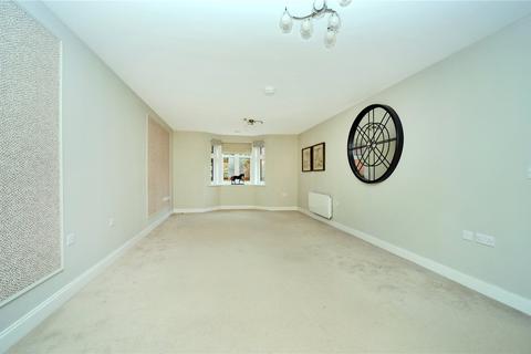 2 bedroom apartment for sale, Outwood Lane, Chipstead, Coulsdon, Surrey, CR5