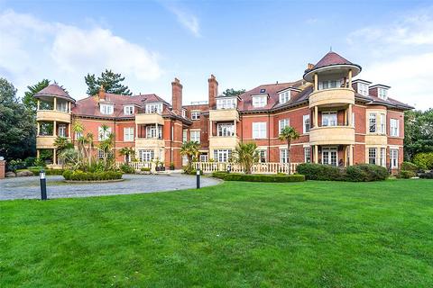 2 bedroom apartment for sale, West Overcliff Drive, Bournemouth, BH4