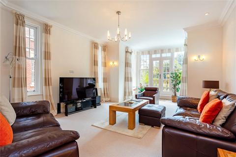 2 bedroom apartment for sale, West Overcliff Drive, Bournemouth, BH4