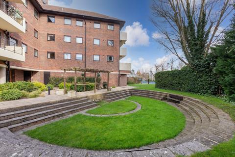2 bedroom apartment for sale, River Views, Maidenhead