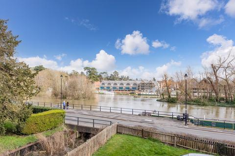 River Views, Maidenhead