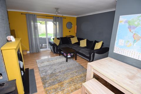 3 bedroom end of terrace house for sale - Elizabeth Road, Durrington, SP4 8EQ