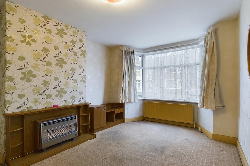 Stoneyhurst Avenue, Whinney Banks, Middlesbrough, TS5 3 bed terraced