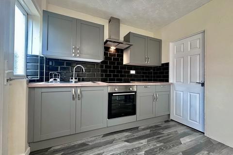 3 bedroom terraced house for sale - Purbeck Road, Longbenton, NE12