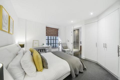 2 bedroom apartment for sale - The Piazza Residences, Bull Inn Court, WC2R