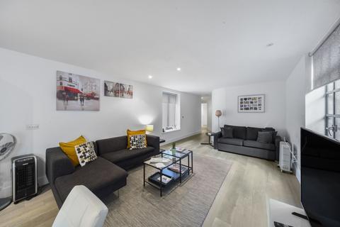 2 bedroom apartment for sale, The Piazza Residences, Bull Inn Court, WC2R