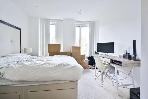 2 bedroom flat to rent, Westbourne Apartments, Fulham, London, SW6
