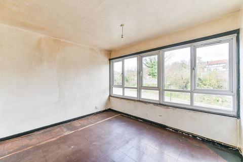 48 Cheshire Close, Mitcham, CR4 1XF