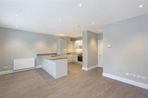 2 bedroom flat to rent - High Street, Wimbledon, London, SW19