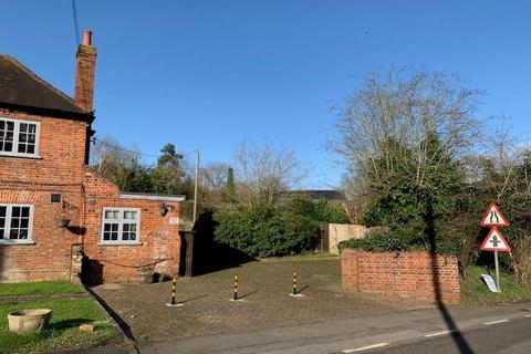 Residential development for sale, The Chequers, Dean Lane, Cookham, Berkshire SL6 9BQ