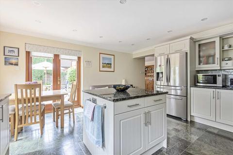 5 bedroom detached house for sale, Rectory Road, Oakley