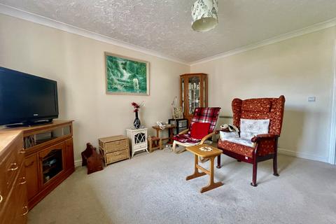 1 bedroom flat for sale, Cowick Street, St.Thomas, EX4