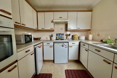 1 bedroom flat for sale, Cowick Street, St.Thomas, EX4