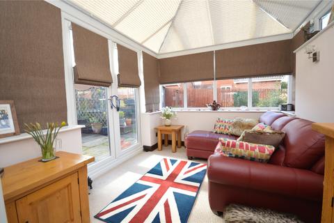 8 Tanglewood, Leeds, LS11 5DX