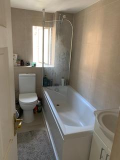 1 bedroom flat to rent, University Street, London WC1E