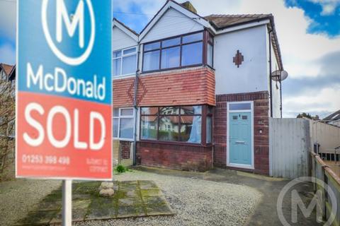 46 Bryning Avenue, Blackpool, FY2 9LZ