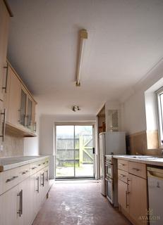4 bedroom semi-detached house to rent - Bournemouth, BH8