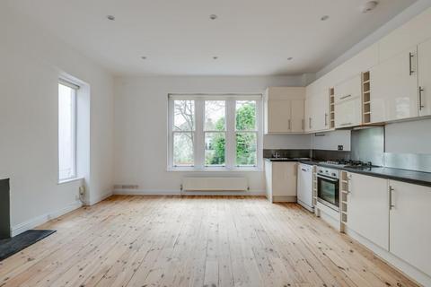 3 bedroom flat to rent, Stanhope Road, Highgate, N6